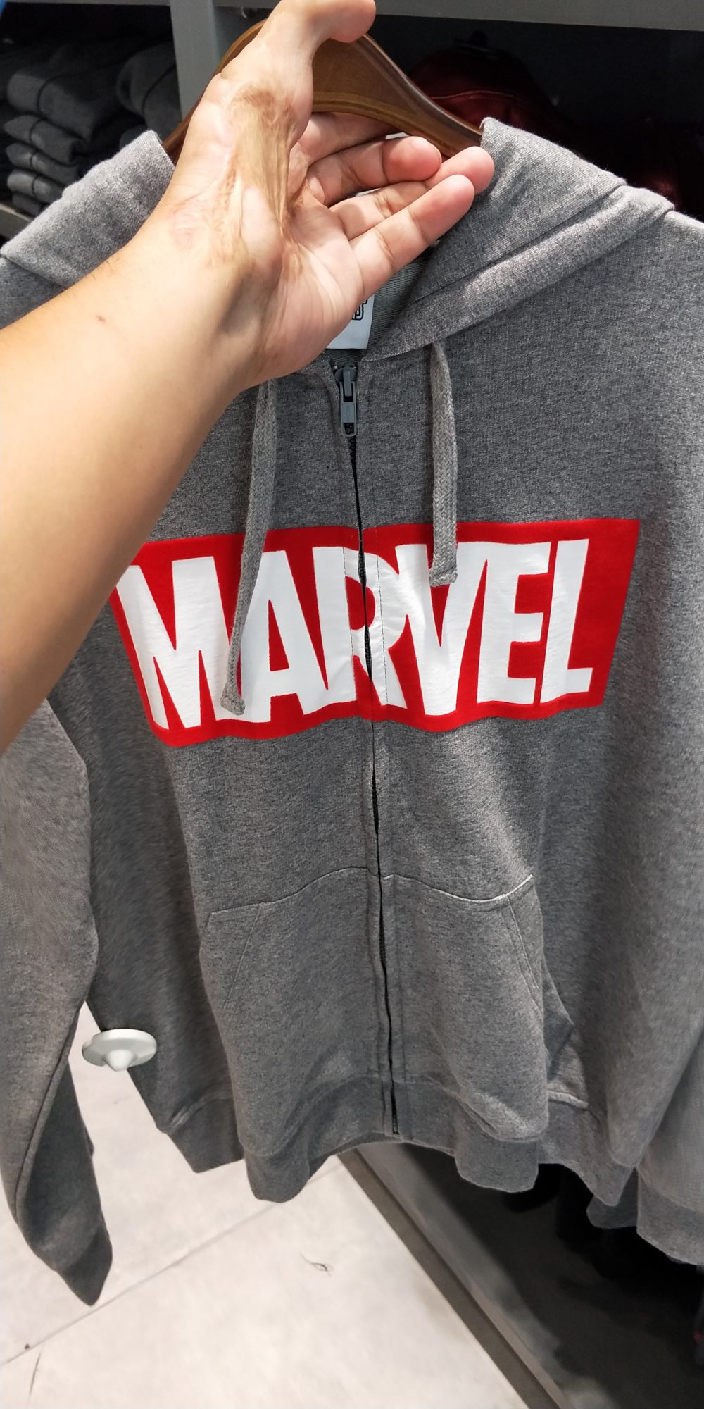 Marvel泰國漫威基地 主題周邊商品一覽 衣服周邊 - 泰國漫威基地 - 敗家達人推薦