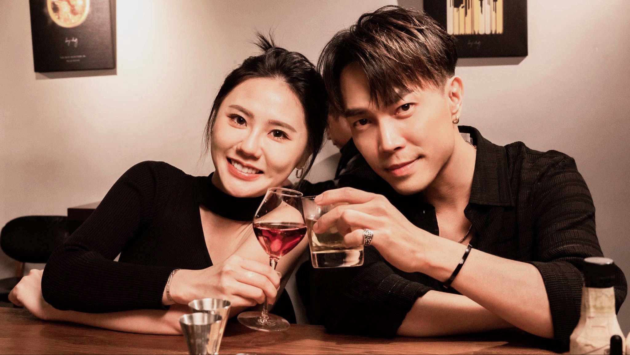 吳雨璇新歌〈笑詼〉回首往日戀情	特邀許仁杰出演 - 吳雨璇, 博一次, 笑詼 - 敗家達人推薦