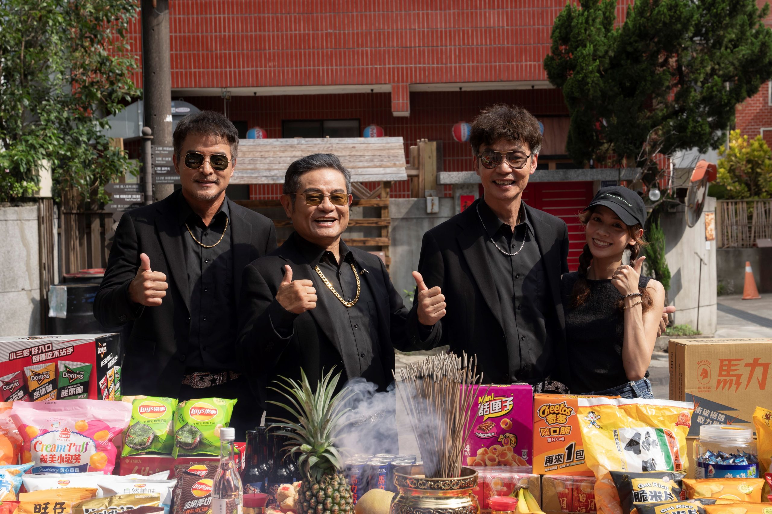 歐吉桑大鬧直播界 熱血圓夢當網紅 三人演出默契十足 現場激盪爆笑火花 - 李國煌, NO GOOD！歐吉桑, 李銘順, 許效舜 - 敗家達人推薦