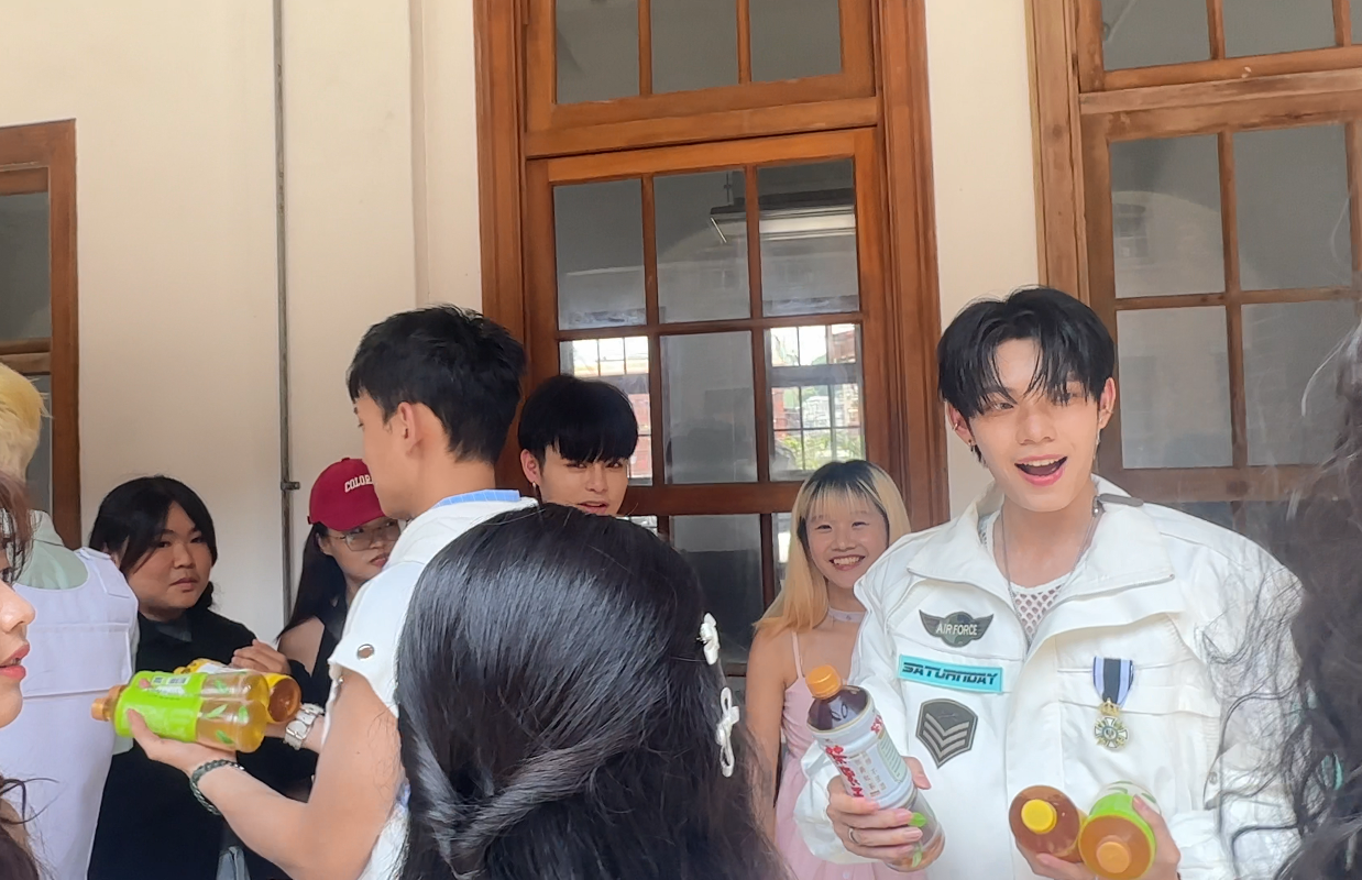 睽違一年半！Saturnday全新單曲〈Last Dance〉MV Dolfan會員探班搶先看 - Saturnday, 原子少年, Last Dance, 土星環 - 敗家達人推薦