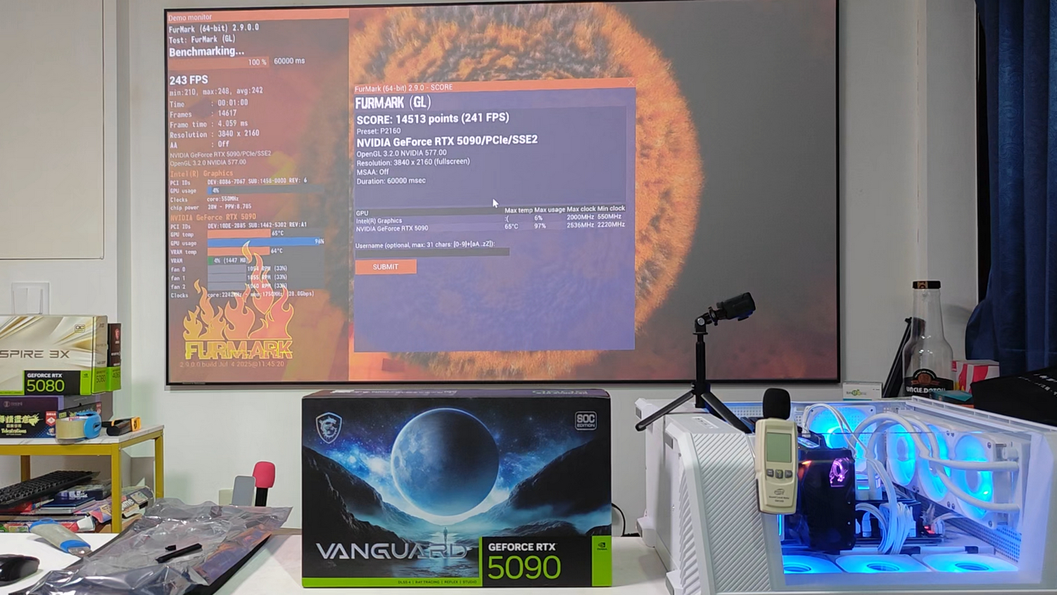 【開箱評測】微星神龍 MSI RTX 5090 VANGUARD SOC 值得買嗎？實測效能、溫度、噪音比較一次看！ - 微星, NVIDIA, 敗家輝哥, RTX5090, 微星神龍 - 敗家達人推薦