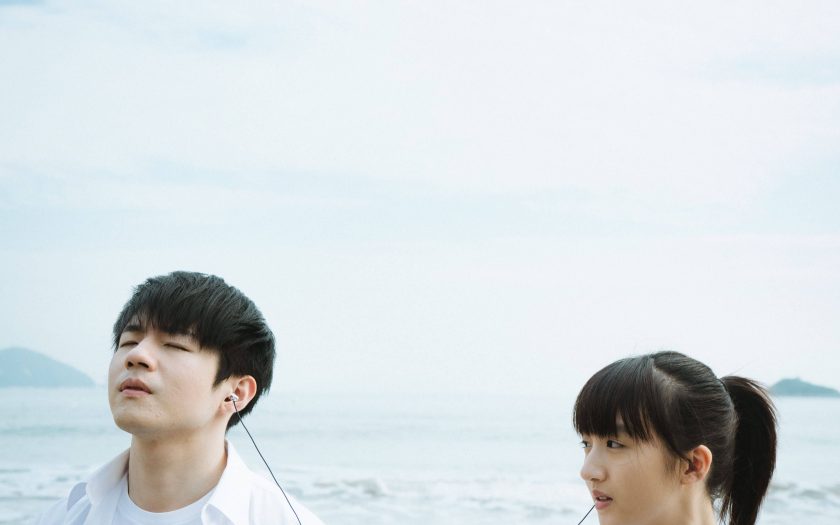 指導活潑的許恩怡展開破冰行動 主動找陳卓賢聊天 天天想話題來劈開冰山 - 梁禮彥 - 敗家達人推薦