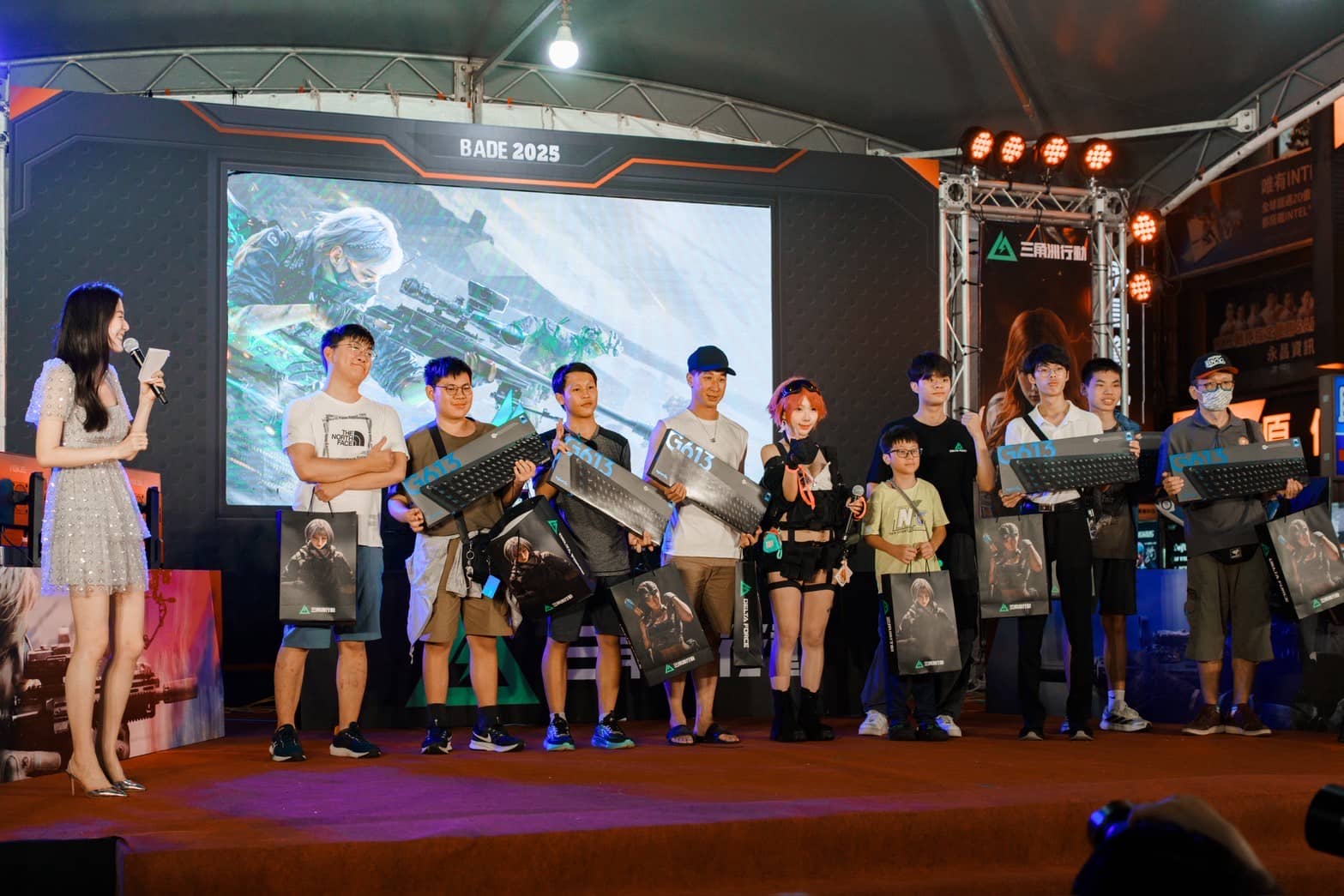 《Garena® 三角洲行動》八德路封街化身電競舞台 電玩名人挑戰賽嗨翻周末 - Garena, 三角洲行動, 八德封街最強對決 - 敗家達人推薦