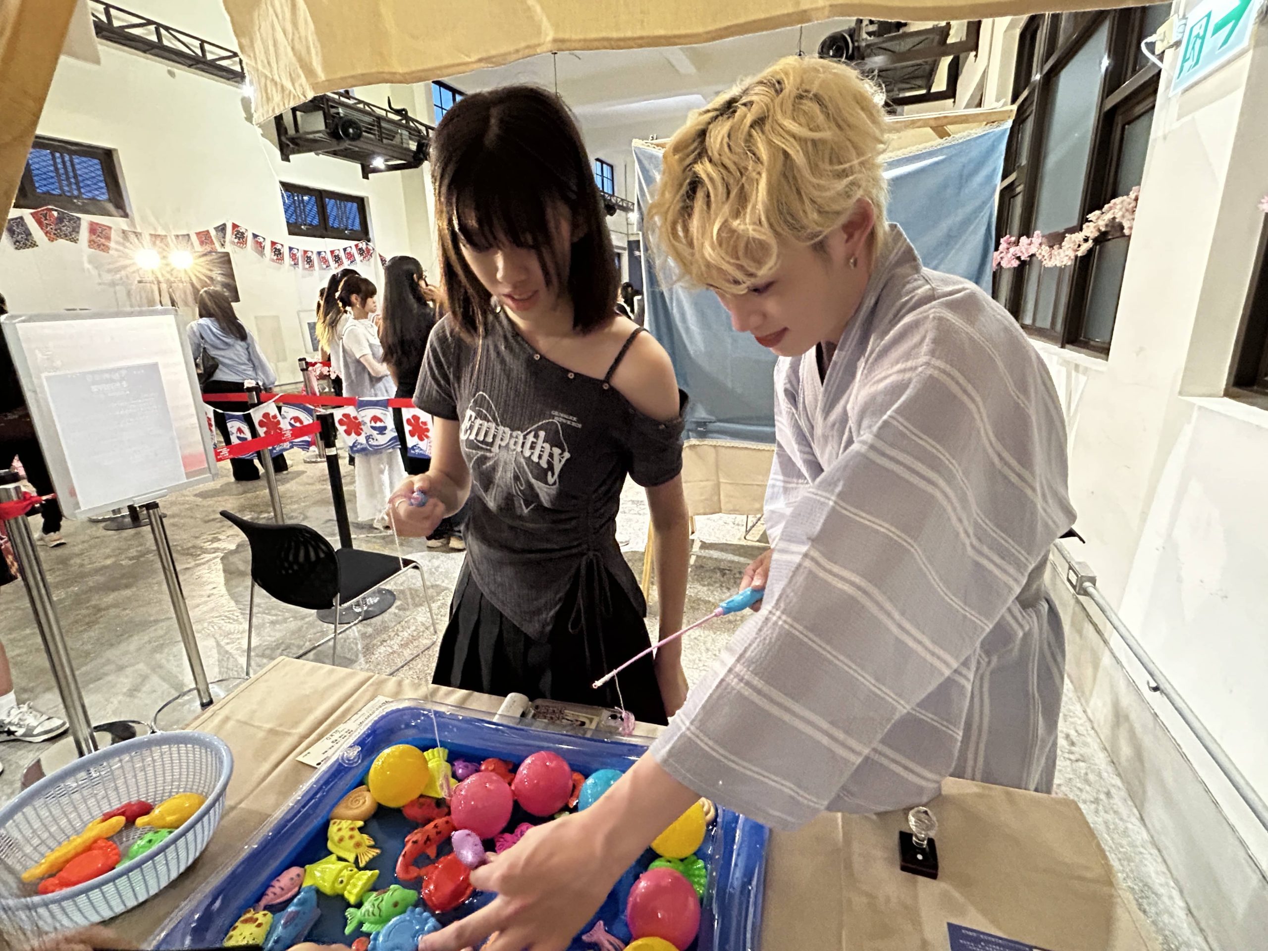 VERA、Saturnday、F.F.O、呂植宇換上浴衣集結Dolfan納涼祭 - Dolfan, VERA, Saturnday, F.F.O, 兜粉納涼祭 - 敗家達人推薦