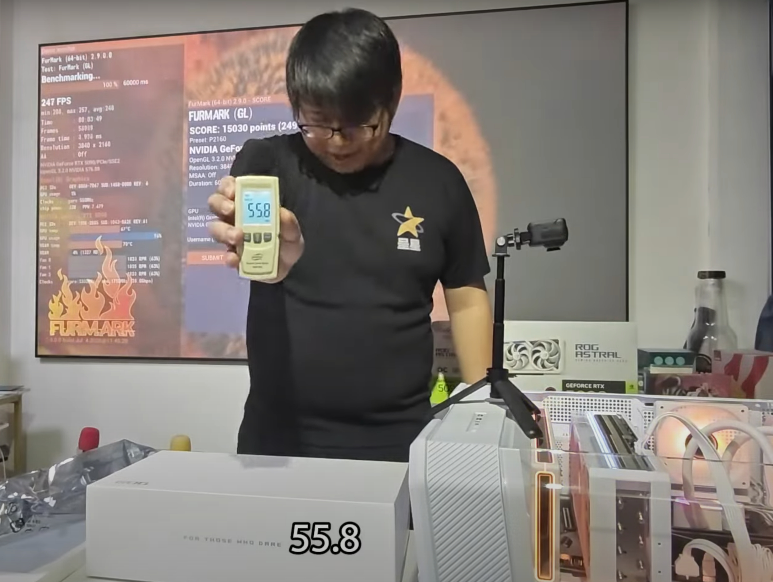 白夜神降臨!華碩 RTX 5090白色顯卡開箱|4K 250FPS、15K跑分震撼公開!ASUS RTX 5090 White - ASUS, NVIDIA, 敗家輝哥, RTX5090, 顯卡開箱, 華碩白夜神, PCGaming, BenchmarkTest, Amazon代購, 顯卡實測 - 敗家達人推薦