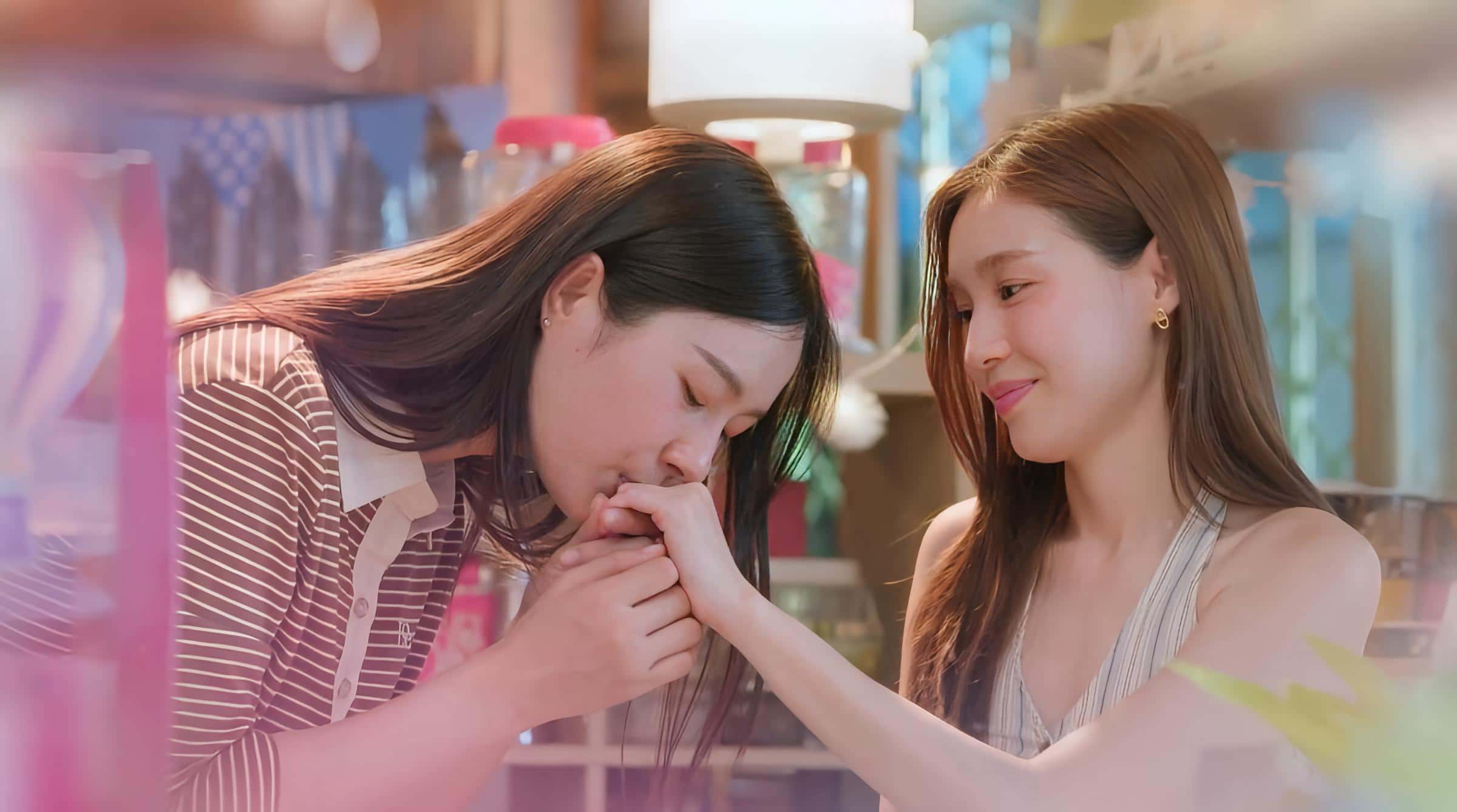 「小陳妍希」楊偲泳一改正義女律師模樣 特別瘦身三公斤 化身性感出租女友 - YouTube, 林家熙, 搗破法蘭克, 拾陸比玖, 蔡康凝, 談善言, 楊偲泳, 岑珈其, 袁富華共 - 敗家達人推薦