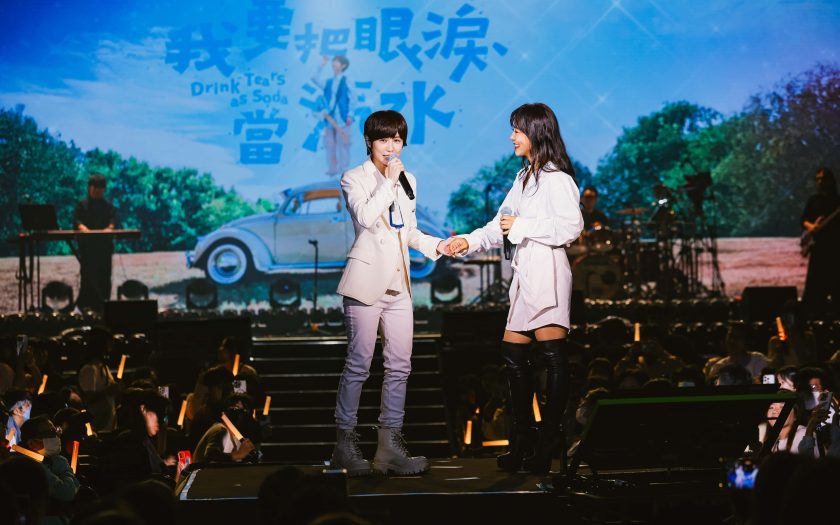 金龜車開上Legacy TERA	小魏魏嘉瑩《我要把眼淚當汽水》演唱會歡樂有趣 - 魏嘉瑩, LEGACY TERA, 我要把眼淚當汽水, 阿信 - 敗家達人推薦