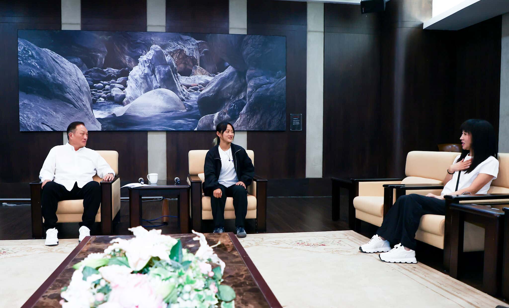 劉巧兮世運奪金感謝東森支持 王令麟頒發獎金鼓勵　 - 東森, 王令麟, 滑輪天才少女, 劉巧兮, 2025成都世界運動會 - 敗家達人推薦