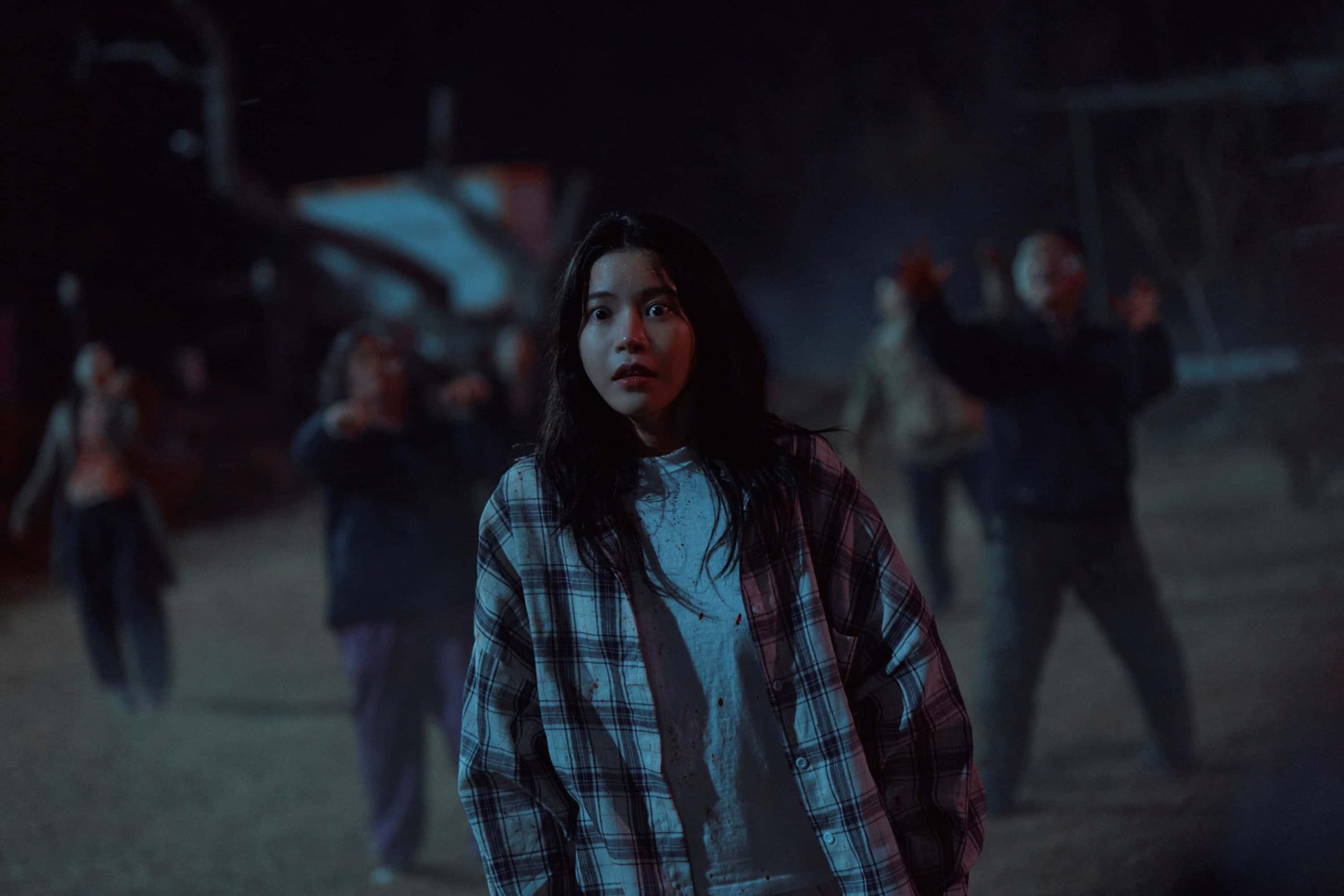 《咒你》片場靈異頻傳！頌樂大膽演出多個噴血嚇人畫面　展現恐怖演技 - MAMAMOO, 咒你, 洪源基, 頌樂 - 敗家達人推薦