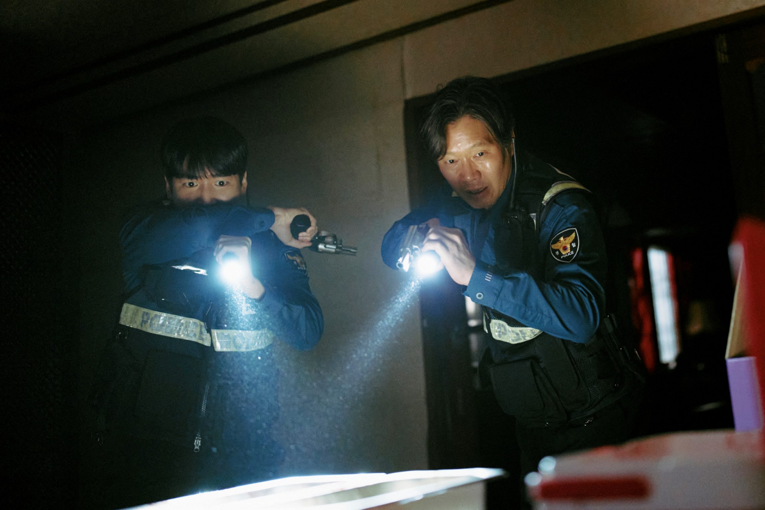 血腥指數爆表！劉宰明曝拍攝現場陰森　滿浴缸斷肢嚇到他跑出片場調整情緒 - 咒你, 文彩元, 頌樂, 劉宰明, 車善玗 - 敗家達人推薦