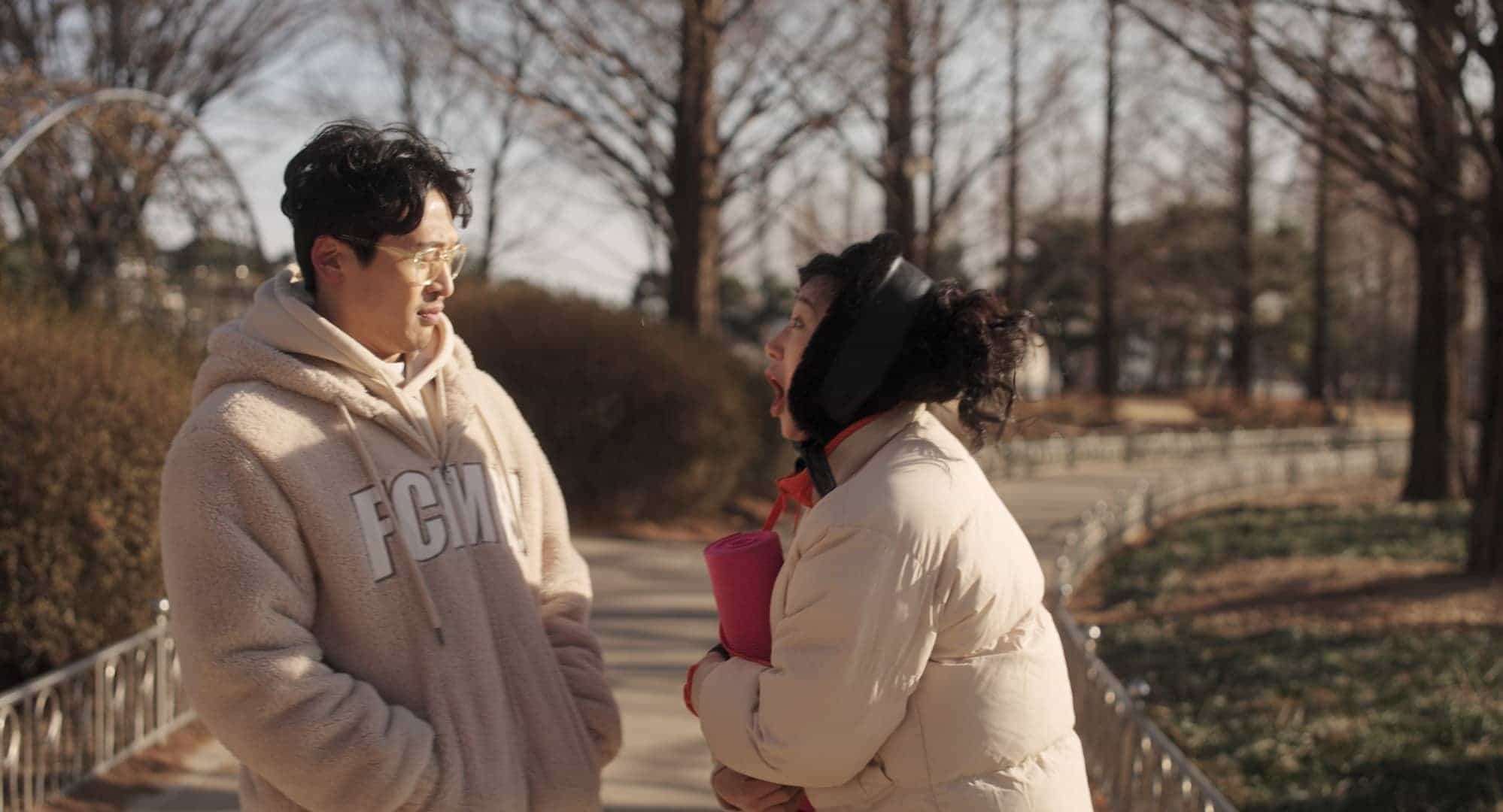 導演黃粹彬自曝望著男星照片激發靈感寫劇本 為守住清新氛圍狠心刪除吻戲 - 跟著貓走遇見愛, 柳亞貝, 吳東旻 - 敗家達人推薦