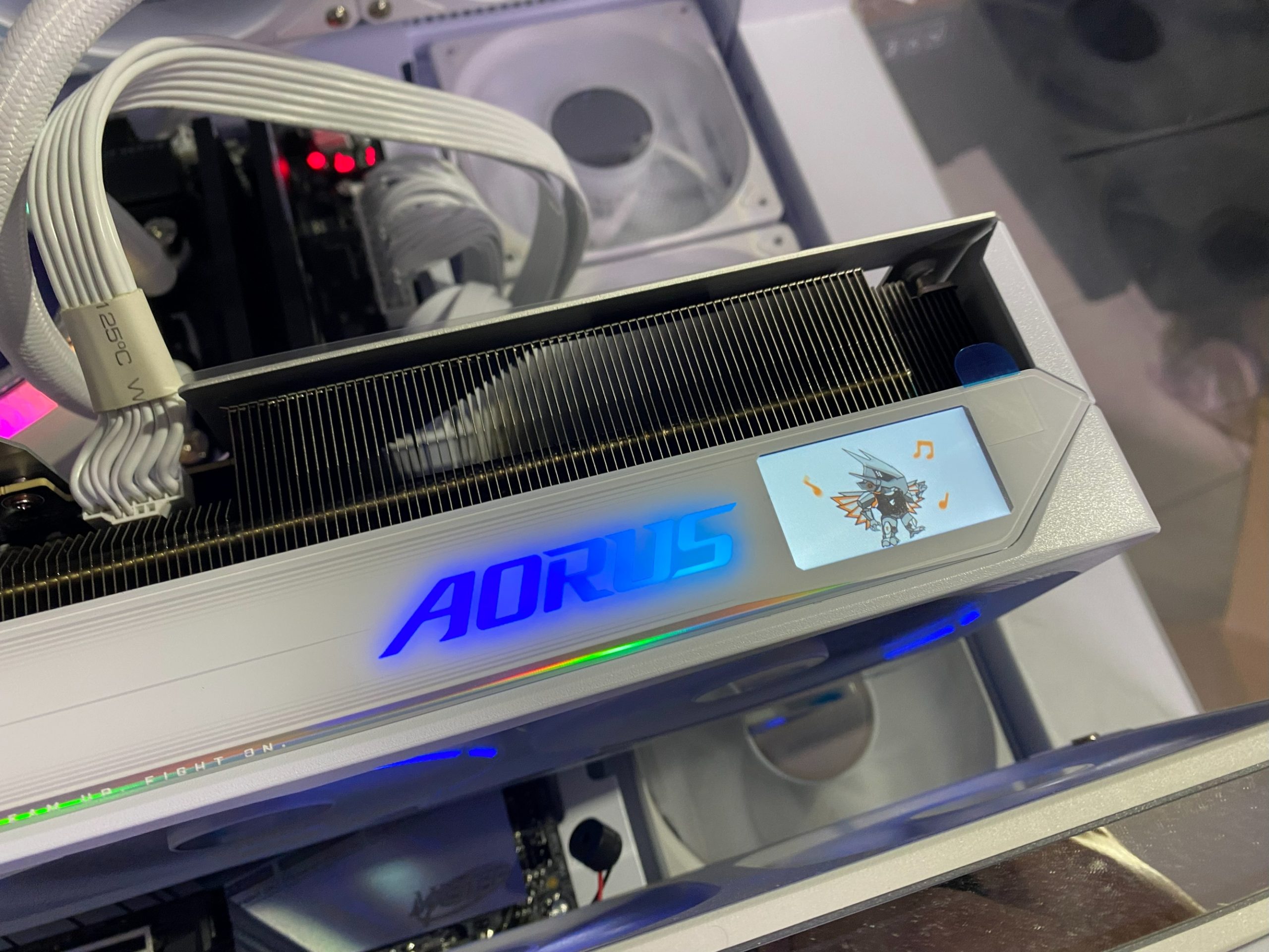 【輝哥啟動】技嘉RTX5080 Master ICE 白色版開箱!跑分10184分、溫度55度、噪音45分貝! - 技嘉, 5080 - 敗家達人推薦