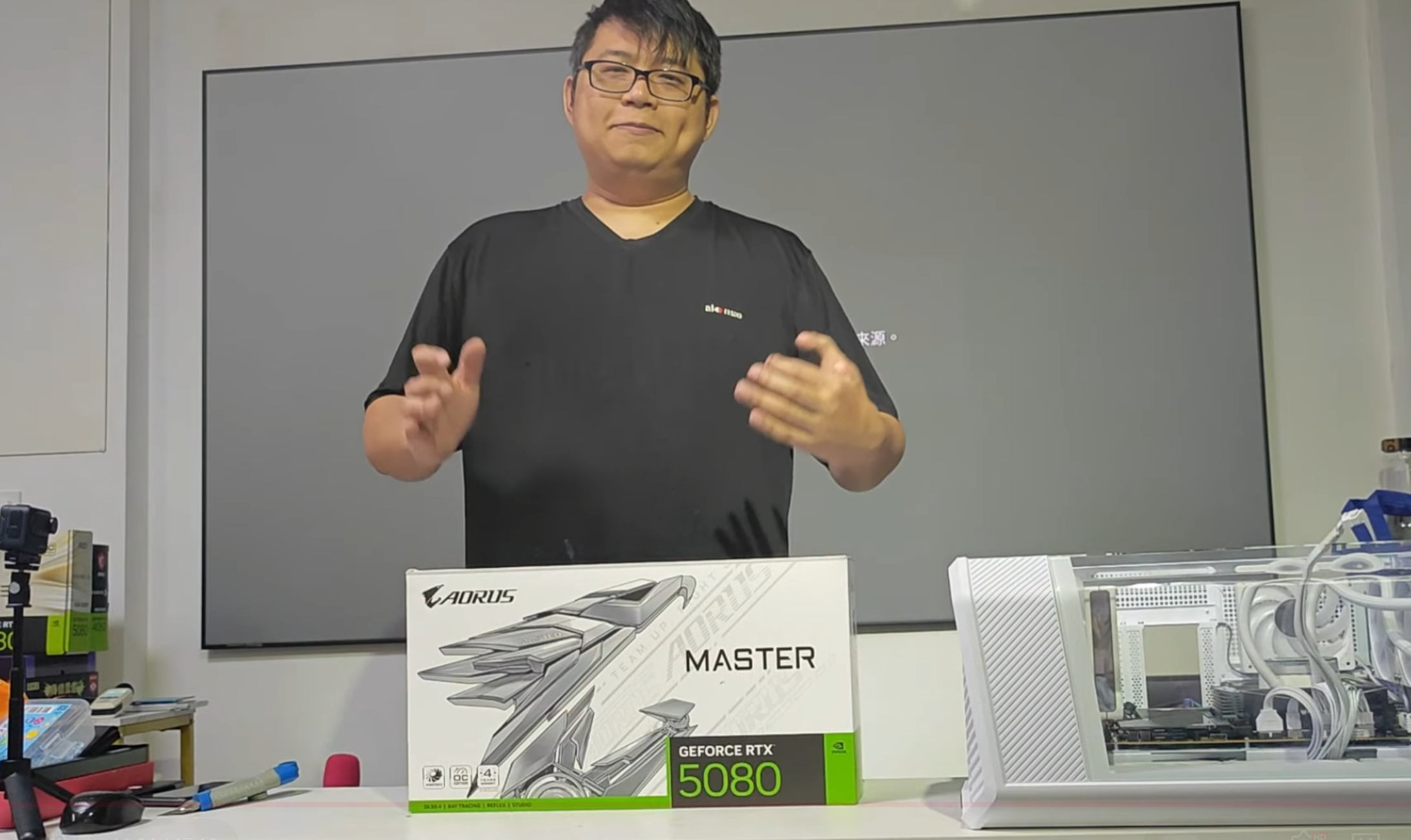 【輝哥啟動】技嘉RTX5080 Master ICE 白色版開箱!跑分10184分、溫度55度、噪音45分貝! - 技嘉, 5080 - 敗家達人推薦