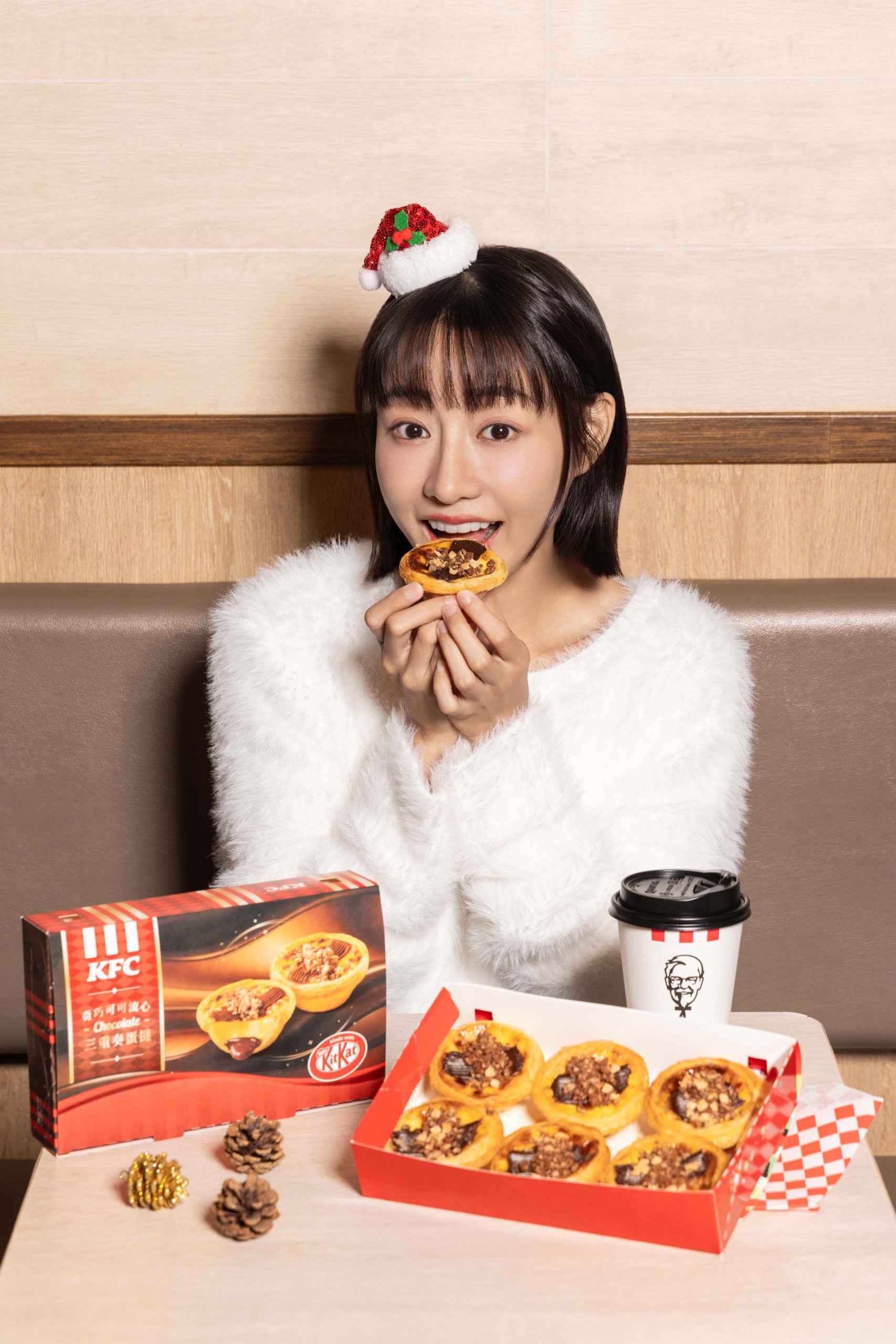 肯德基與KITKAT®經典強強聯手，香港爆紅組合12月2日盛大登台 - 肯德基, 奇巧可可流心三重奏蛋撻, KITKAT - 敗家達人推薦