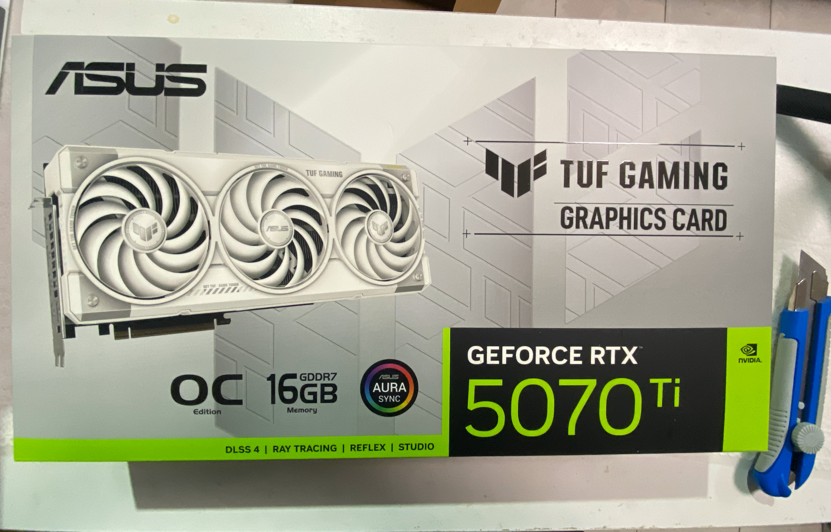 【開箱】啟動最終章:美亞ASUS TUF Gaming RTX 5070 Ti White OC 開箱實測! - ASUS, Amazon, 5070Ti - 敗家達人推薦