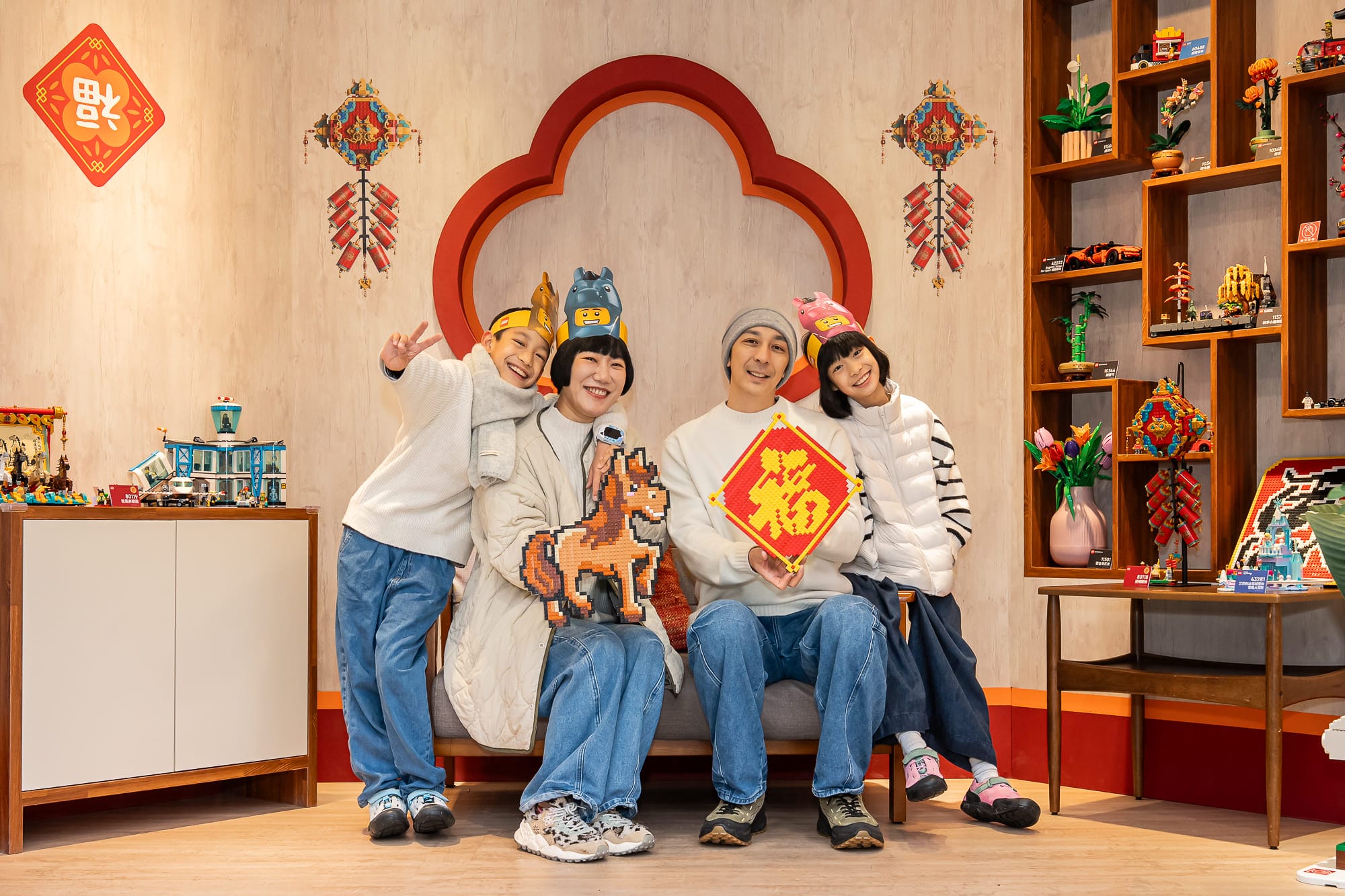 首度舉辦親子樂高®花藝工坊並打造樂高®年味空間 陪伴家庭迎接新年好寓意 - 樂高, 樂高®馬上添樂 玩轉新春, 樂高®新春賽馬場 - 敗家達人推薦