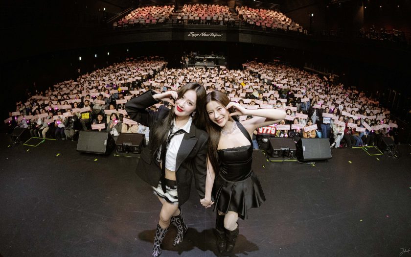 Jane推薦Kao私房景點「是我家」，加碼介紹Kao給親來現場的外婆認識。 - Supassara Thanachart, GIRL LOVE, GL, Methika Jiranorraphat, Love Design愛情設計, Love Design KaoJane - First Fan Meeting in Taipei - 敗家達人推薦