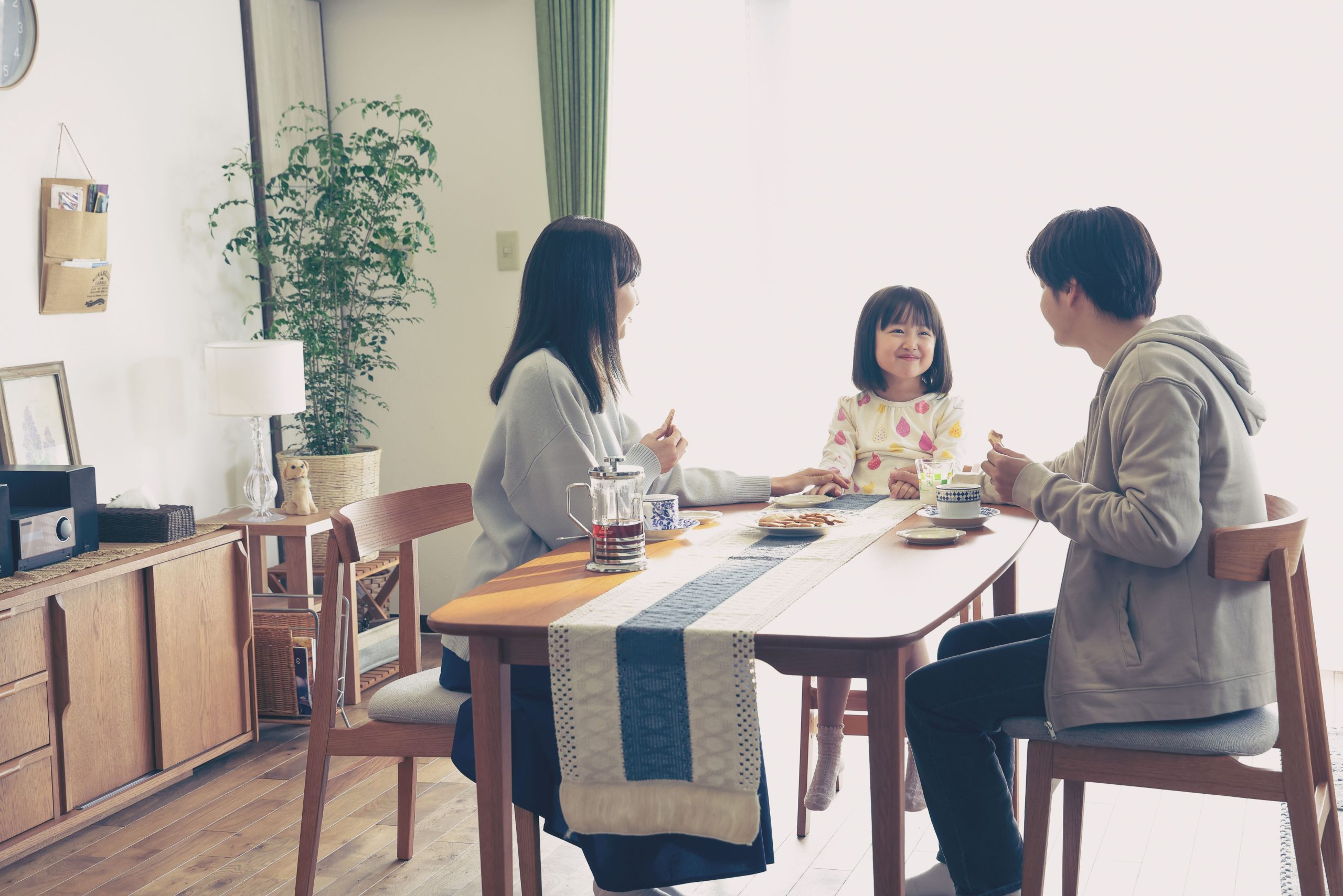 《鬼娃娃》恐怖後勁太強掀集體陰影 觀眾驚嚇直呼不敢再多看家中玩偶一眼 - 日版安娜貝爾, 鬼娃娃, 長澤雅美 - 敗家達人推薦