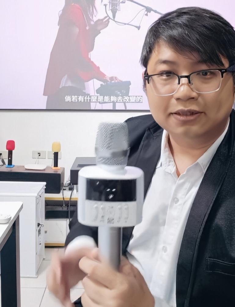 【2026 藍牙麥克風推薦】PTT/Dcard 激推 5 款行動 KTV：金點 F3 AI 奪冠原因揭曉！ - 3