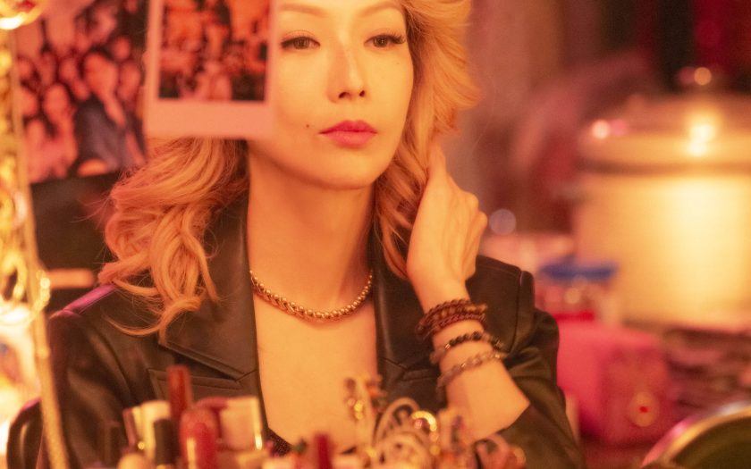 票房邁向8000萬港幣大關 鄭秀文化身夜總會霸總 特別向媽媽桑取經 - 鄭秀文, 毒舌大狀, 夜王, 黃子華 - 敗家達人推薦