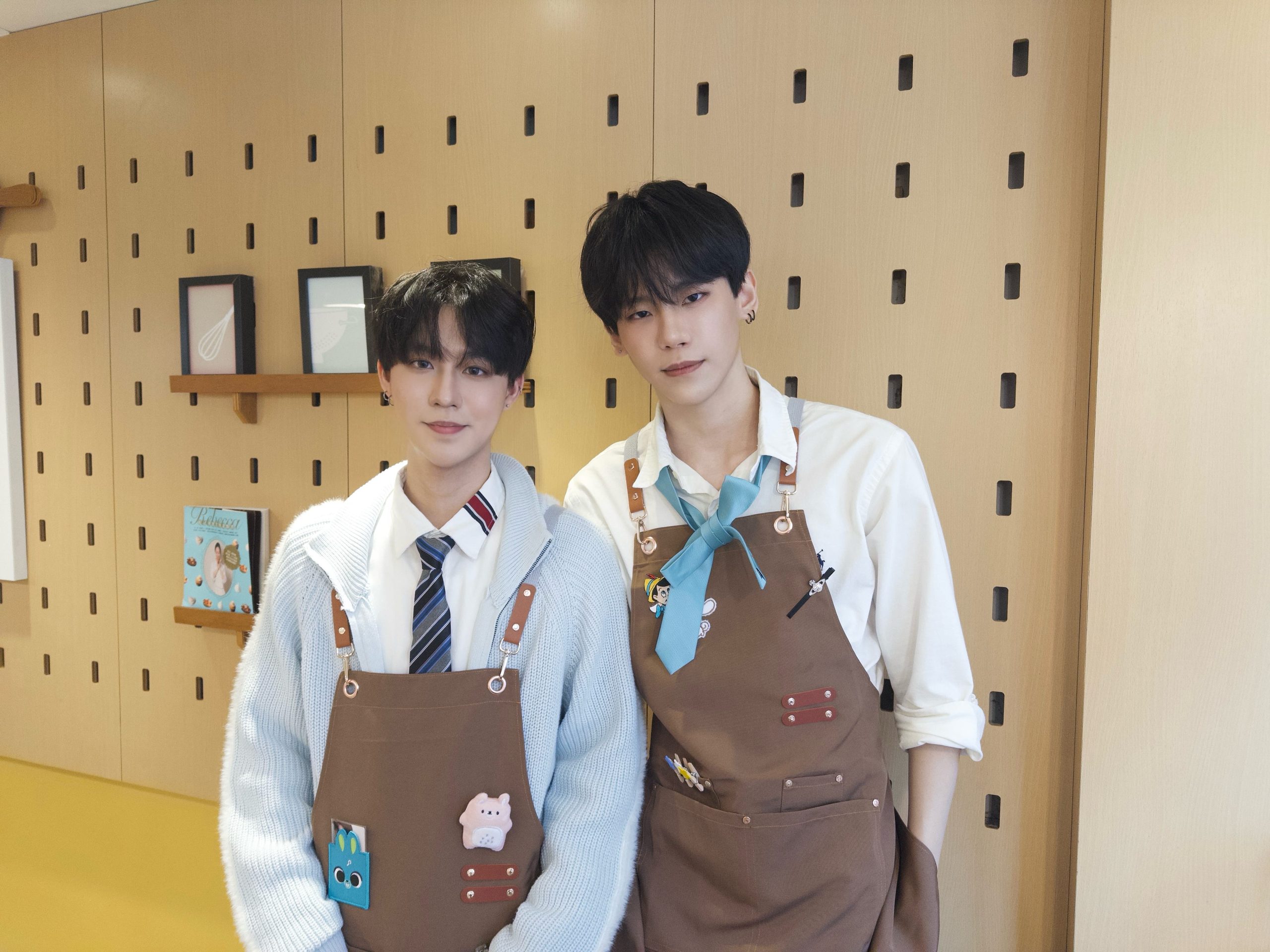 相隔半年再見粉絲！梁哲維、李冠緯「白色情人節現身」Dolfan活動 近距離互動粉絲 - SCOOL, Dolfan, 碩網, So-net, AFTER SCOOL, 梁哲維, 李冠緯 - 敗家達人推薦