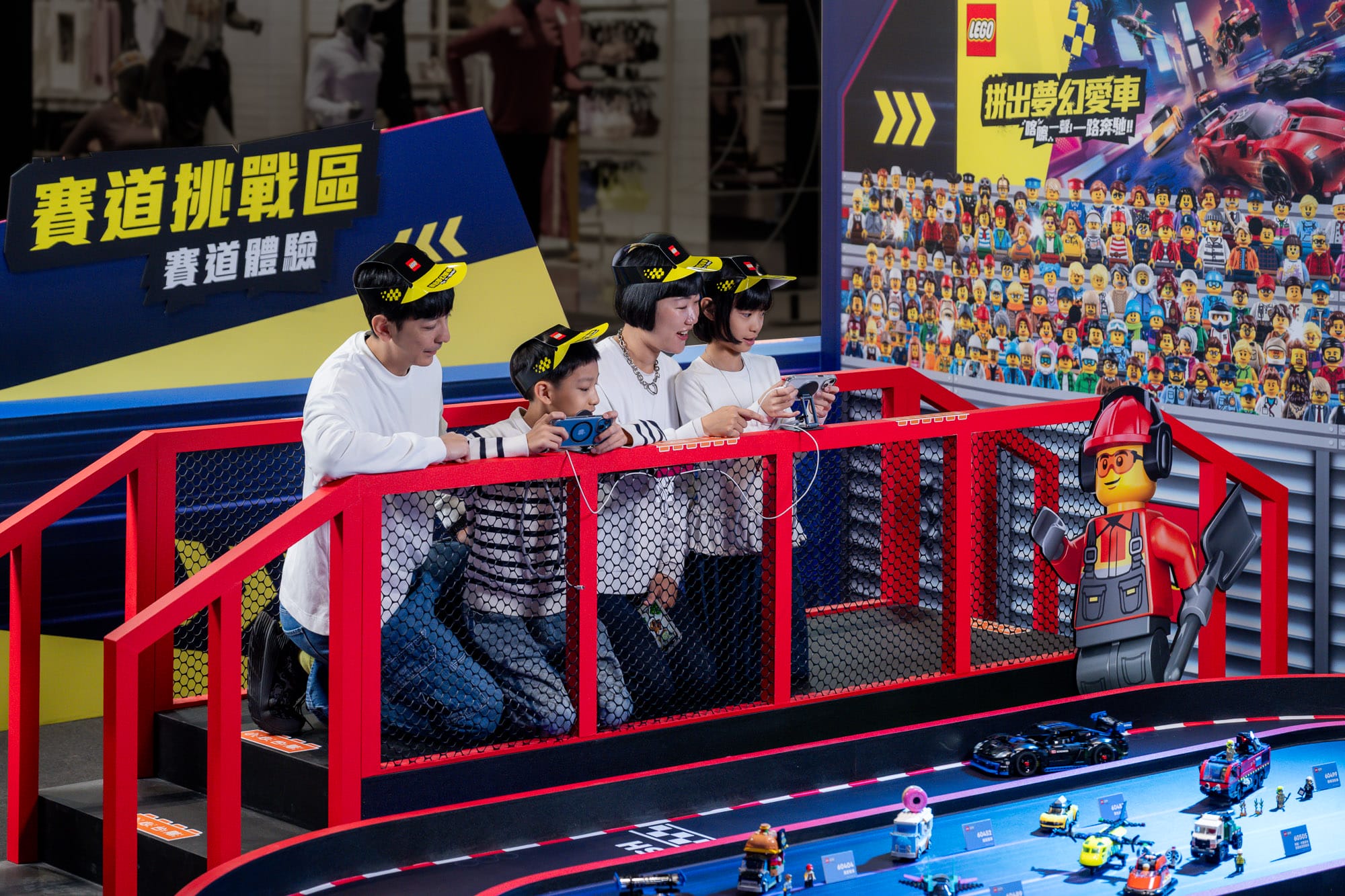 樂高®《拼出夢幻愛車》主題活動熱血登場！邀大小朋友化身夢想賽車手 - 樂高, 拼出夢幻愛車, 台茂購物中心, 汽車小學堂 - 敗家達人推薦