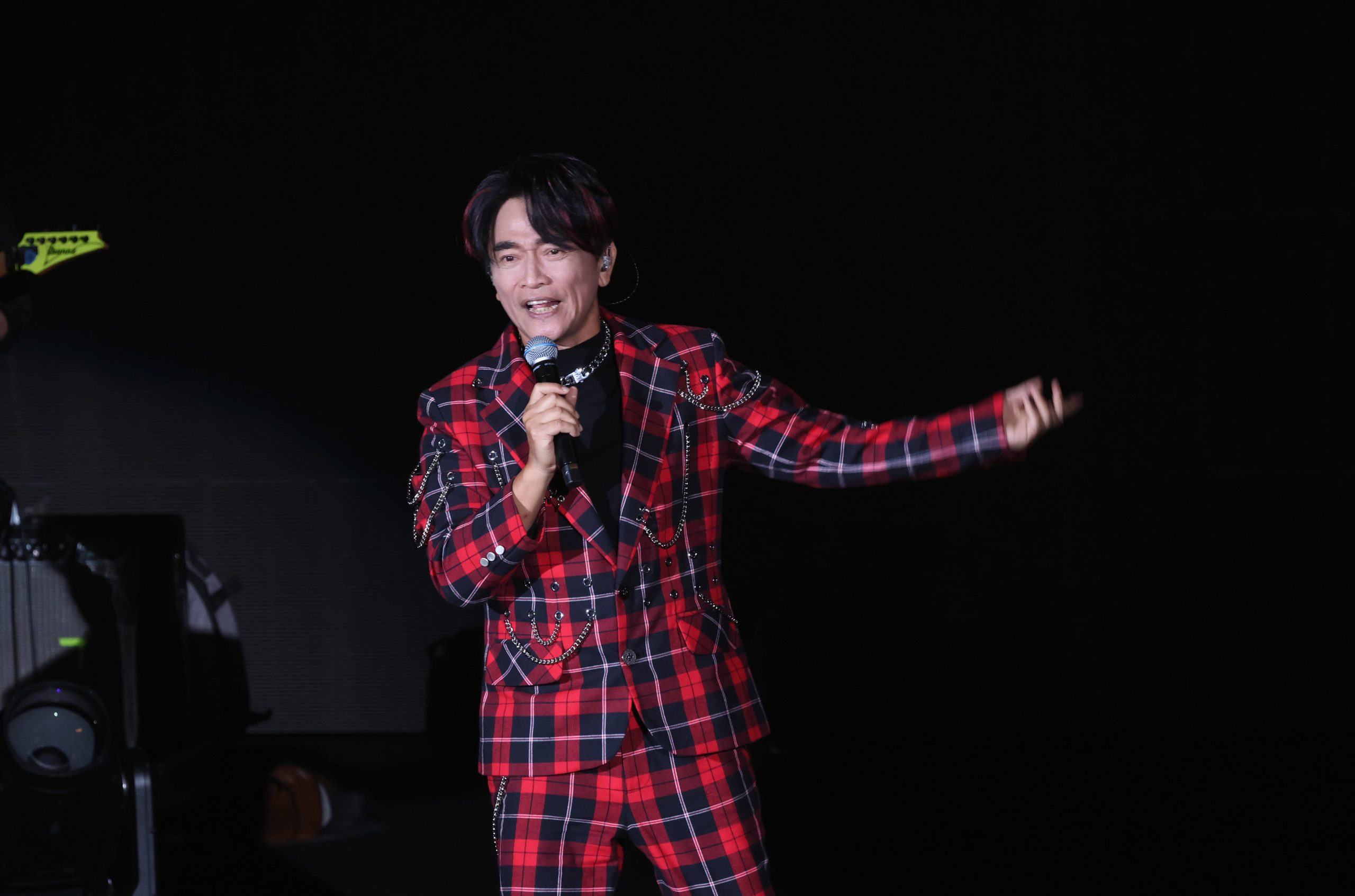 等了8年!「本土天王」吳宗憲「2026臭男人巡迴演唱會」合體S.B.D.W.唱經典 - 台北國際會議中心, 吳宗憲, 2026臭男人巡迴演唱會 - 敗家達人推薦