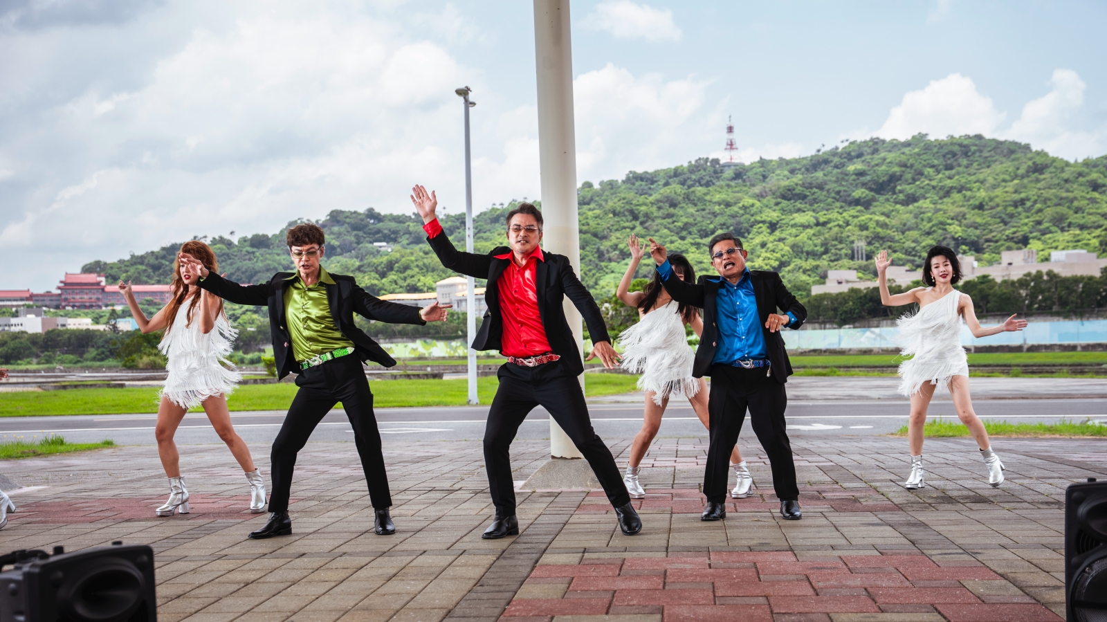 《NO GOOD！歐吉桑》號召全台舞蹈挑戰！飄仙鳳舞「同框歐吉桑」搶頭香尬舞　結尾妖精笑爆 - 李國煌, NO GOOD！歐吉桑, 李銘順, 許效舜 - 敗家達人推薦