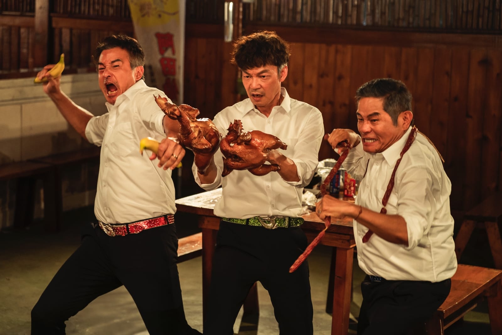 《NO GOOD！歐吉桑》搞笑拿香腸、烤雞、香蕉打架！許效舜臨時加戲「興奮會有雙眼皮」笑爆 - 李國煌, NO GOOD！歐吉桑, 李銘順, 許效舜 - 敗家達人推薦