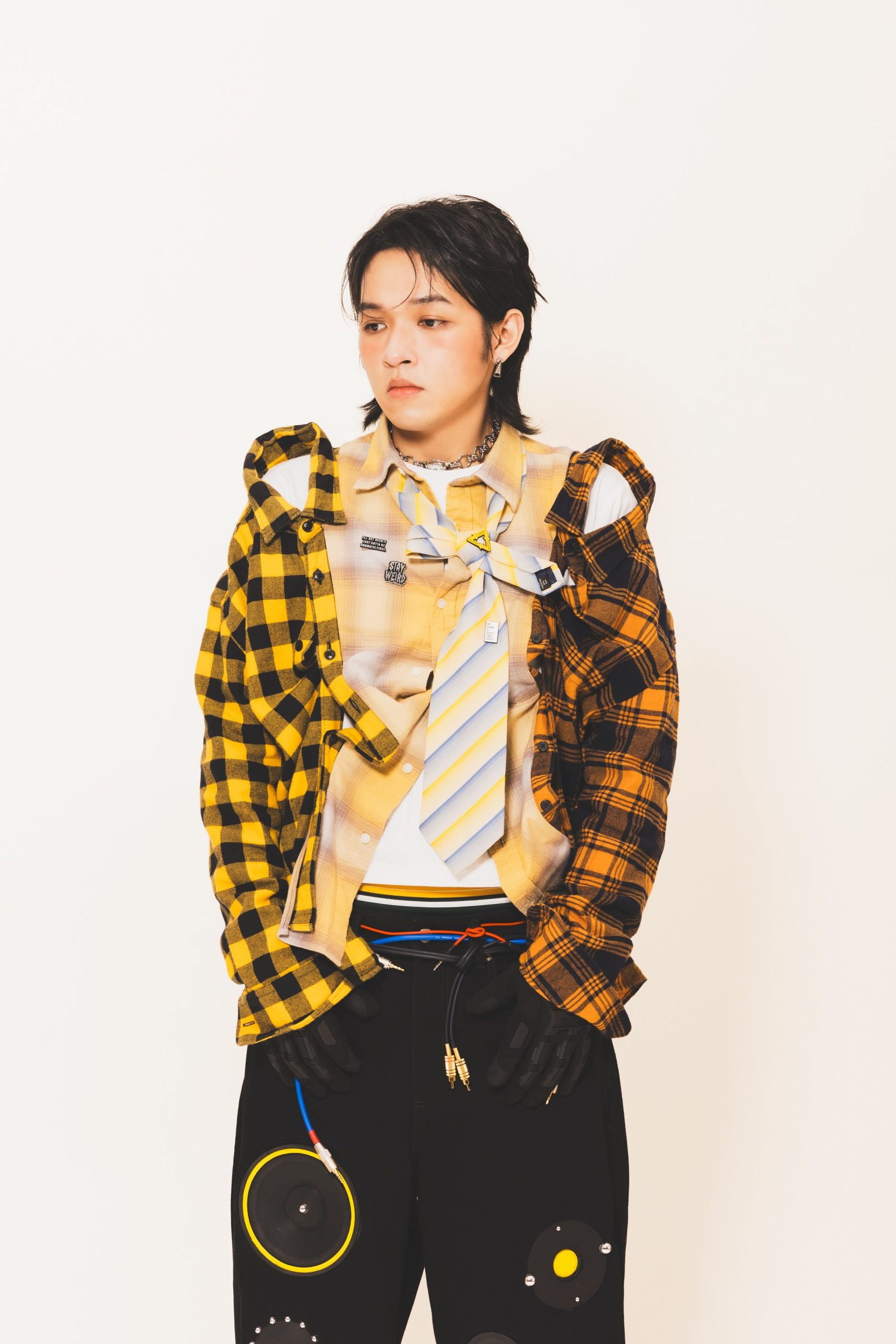 艾蜜莉AMILI推新輯《悲劇演員》把人生低潮寫成一場沒有下戲的戲 - 悲劇演員, 艾蜜莉, 暫停, 聚光燈 - 敗家達人推薦