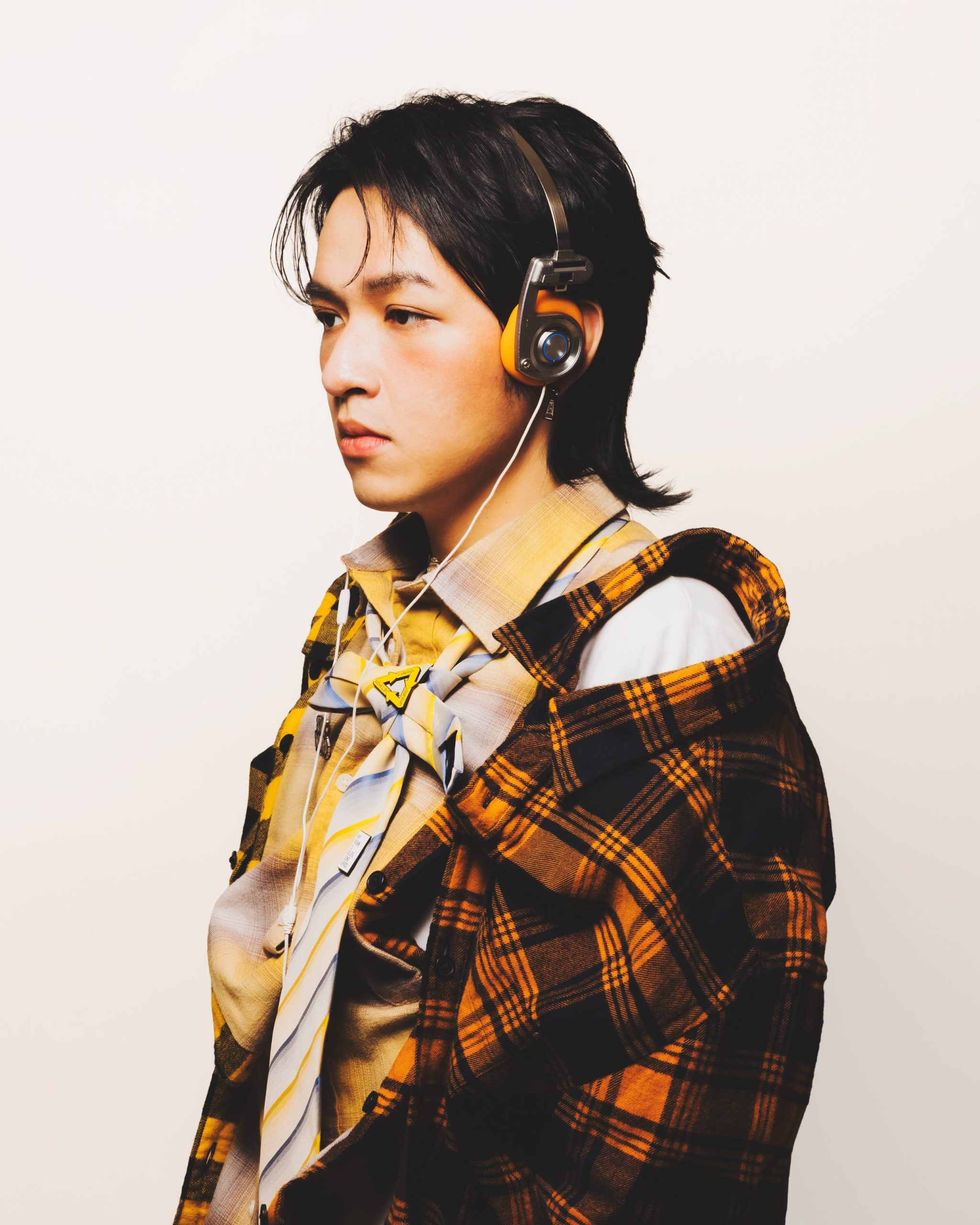 艾蜜莉AMILI推新輯《悲劇演員》把人生低潮寫成一場沒有下戲的戲 - 悲劇演員, 艾蜜莉, 暫停, 聚光燈 - 敗家達人推薦