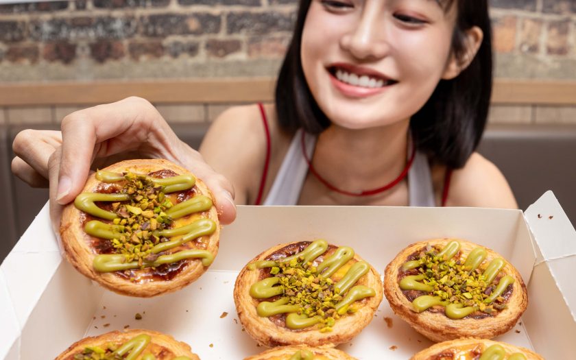 肯德基爺爺開心到模糊？香港爆紅敲碗逸品「開心果脆粒蛋撻」4/28起全台限時開賣 - 開心果脆粒蛋撻, 肯德基 - 敗家達人推薦