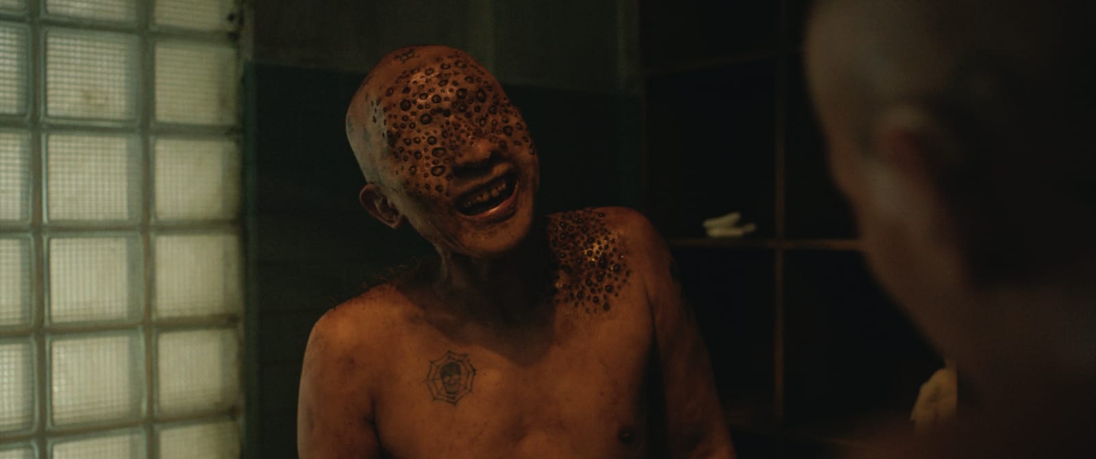 今年暑假強檔恐怖片《鬼入獄》6月10日全台驚嚇上映！海報嚇死網友「密集恐懼症發作」 - 鬼入獄, Ghost in the Cell - 敗家達人推薦