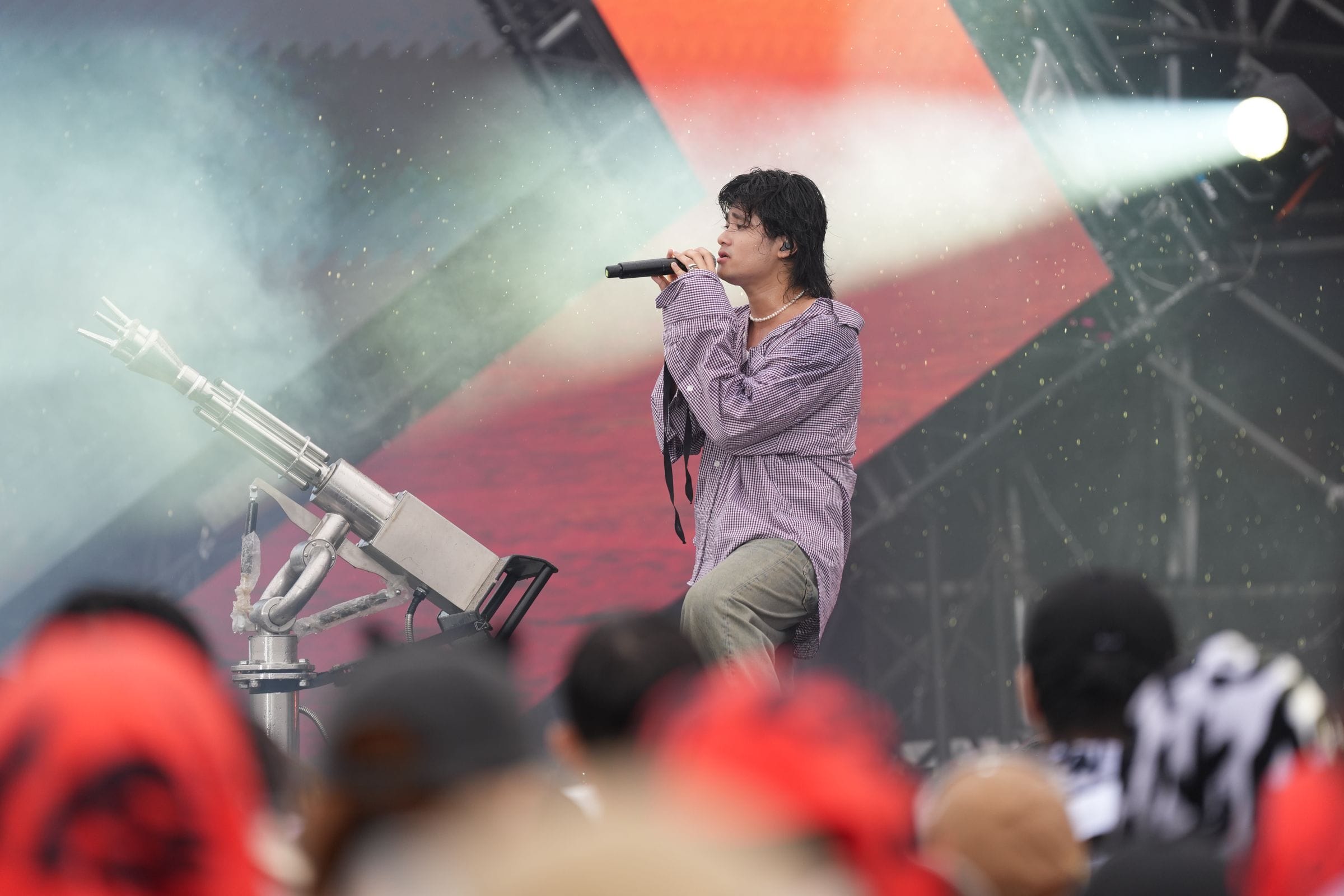 S2O Taiwan雙日2萬人濕身狂歡！ZEDD驚喜放送LED大螢幕「滿版國旗」感性告白：台灣我愛你 - DJ Mag, S2O Taiwan潑水音樂節, 世界百大音樂節, 潑水音樂節 - 敗家達人推薦
