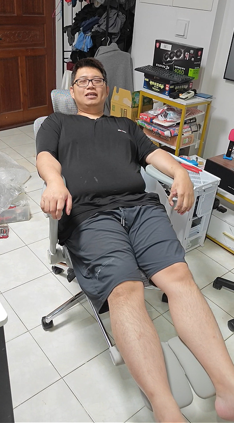 4500元超平價人體工學椅，Xpanse T9 功能真的太誇張！網布、腰靠、6D扶手、座深、椅背高度全都有 - 敗家達人推薦