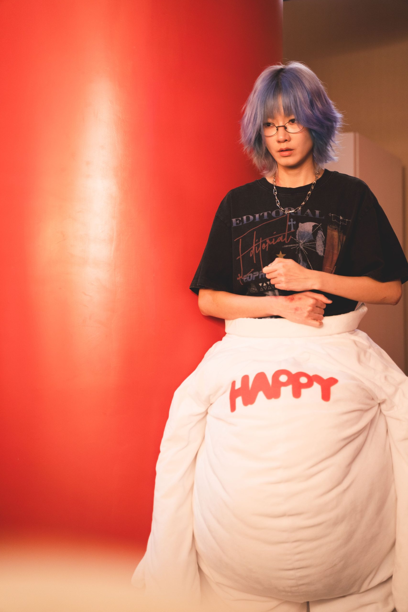 香港新科影后廖子妤化身動漫迷 頂著藍色頭髮 穿著吉祥物裝登場超級睛 - 廖子妤, 一個部門的誕生, 麥天樞 - 敗家達人推薦